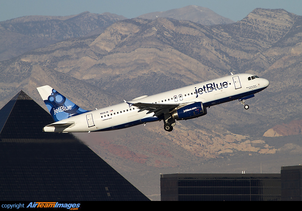 Airbus A320-232 Airbus A320-232