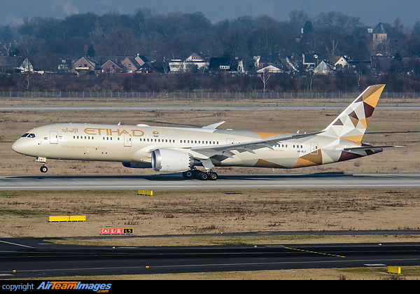Boeing 787-9 Dreamliner Boeing 787-9 Dreamliner