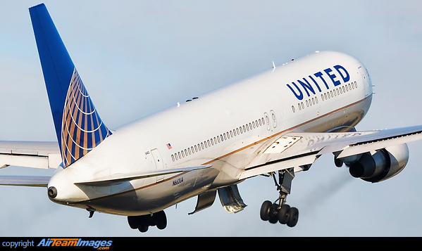 Boeing 767-322/ER Boeing 767-322/ER
