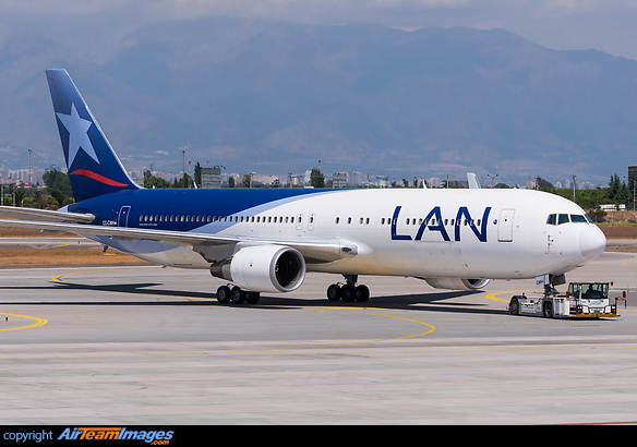 Boeing 767-316/ER Boeing 767-316/ER