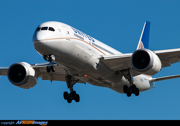 Boeing 787-8 Dreamliner Boeing 787-8 Dreamliner
