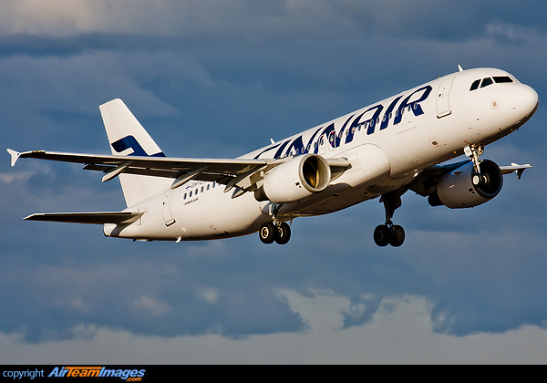 Airbus A320-214 Airbus A320-214