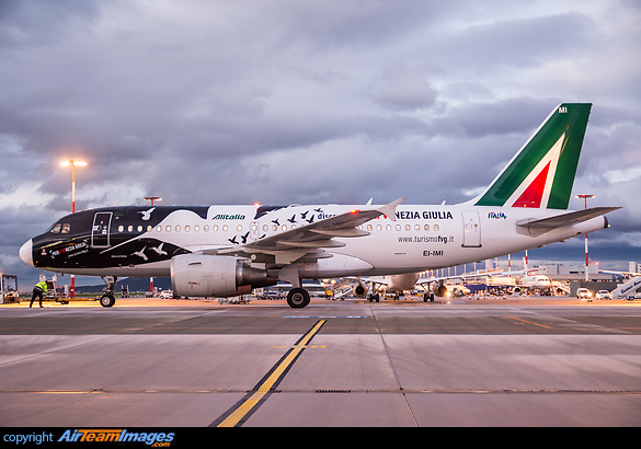 Airbus A319-112 Airbus A319-112