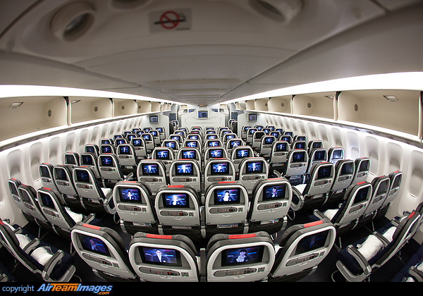 Boeing 777-323/ER Boeing 777-323/ER
