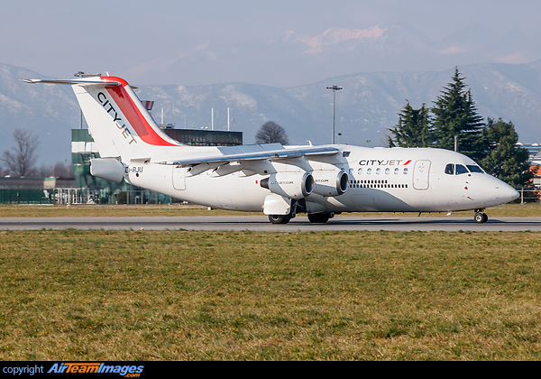 British Aerospace Avro RJ85 British Aerospace Avro RJ85