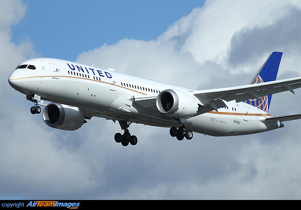 Boeing 787-9 Dreamliner Boeing 787-9 Dreamliner