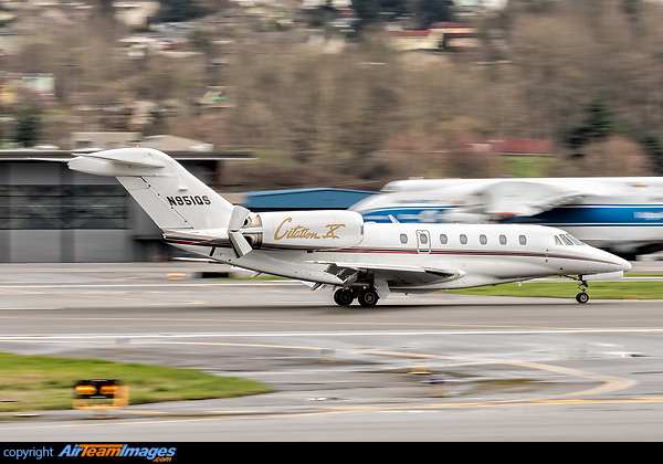 NetJets Cessna 750 Citation X C/N 750-0151 N951QS arriving at Boeing Field's 13R. Cessna 750 Citation X