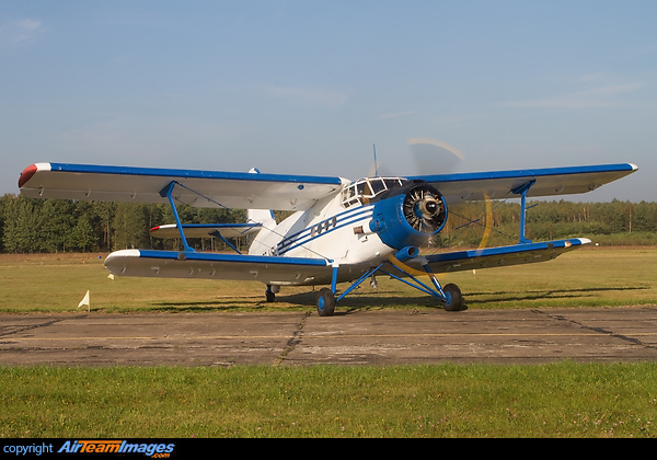 Antonov An-2 Antonov An-2