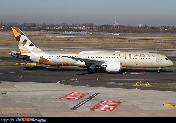 Boeing 787-9 Dreamliner Boeing 787-9 Dreamliner