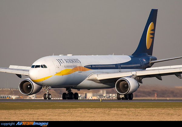 Airbus A330-202 Airbus A330-202