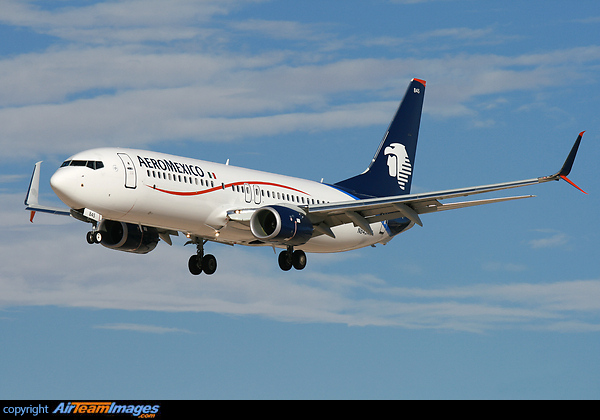 Boeing 737-852 Boeing 737-852
