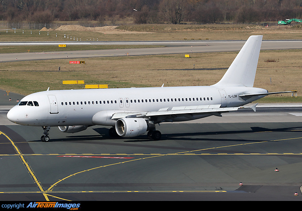 Airbus A320-211 Airbus A320-211