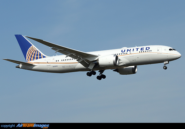Boeing 787-8 Dreamliner Boeing 787-8 Dreamliner