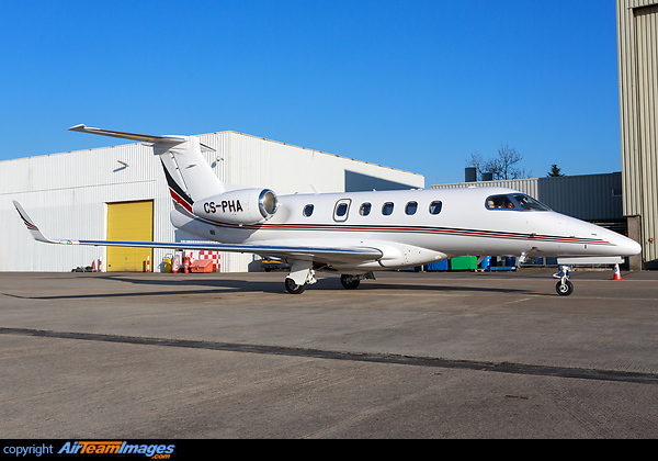 Embraer EMB-505 Phenom 300 Embraer EMB-505 Phenom 300