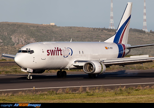 Landing Rwy 30 in the golden hour. Newest plane for Swiftair. Originally delivered in 1991, but converted to freighter January, 2015. Boeing 737-476(SF)