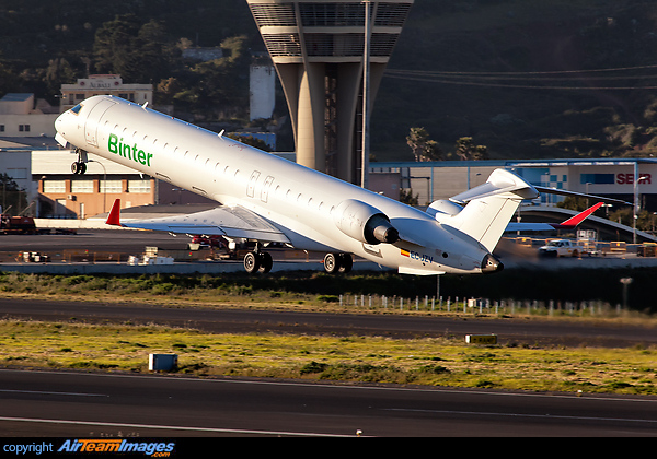 Bombardier CRJ-900ER Bombardier CRJ-900ER
