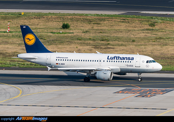 Airbus A319-114 Airbus A319-114