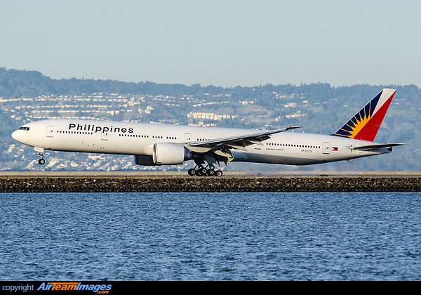 Boeing 777-3F6/ER Boeing 777-3F6/ER