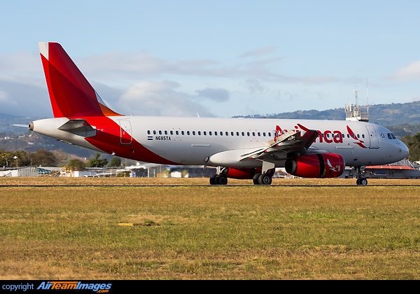 Airbus A320-233 Airbus A320-233