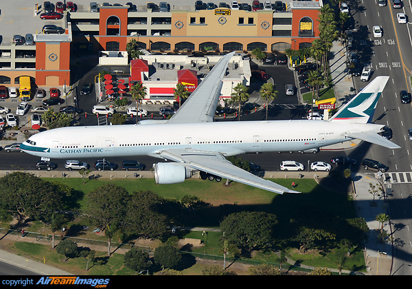 Boeing 777-367/ER Boeing 777-367/ER