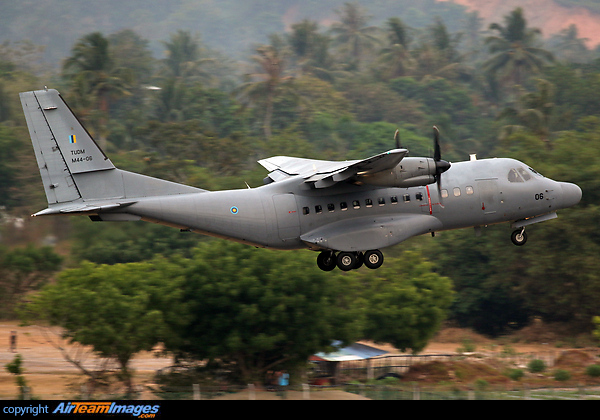 Airtech CN-235-220M Airtech CN-235-220M