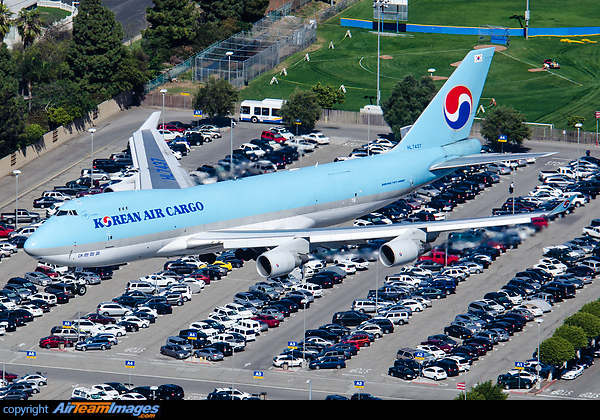 Boeing 747-4B5F/SCD Boeing 747-4B5F/SCD
