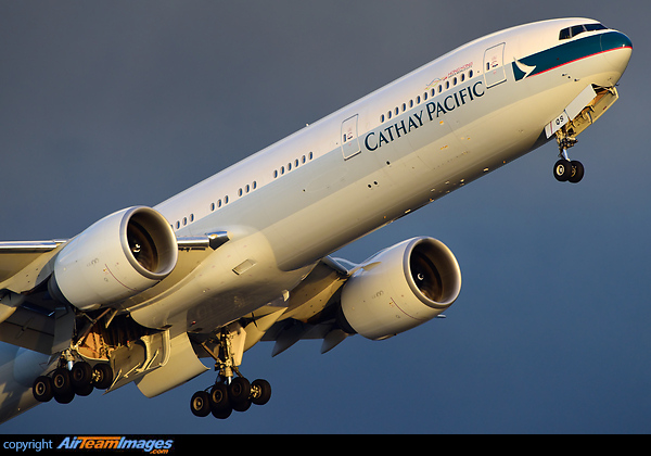 Boeing 777-367/ER Boeing 777-367/ER