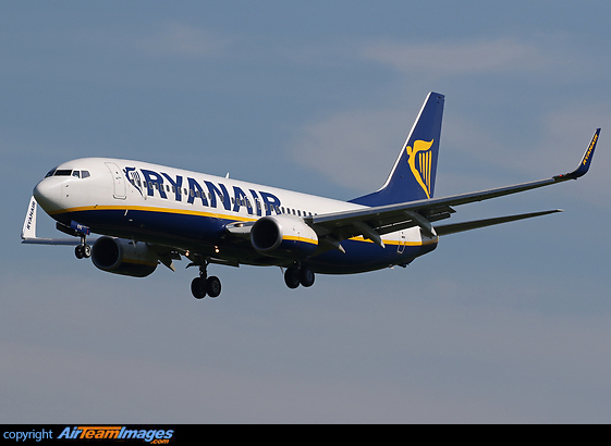 Boeing 737-8AS Boeing 737-8AS