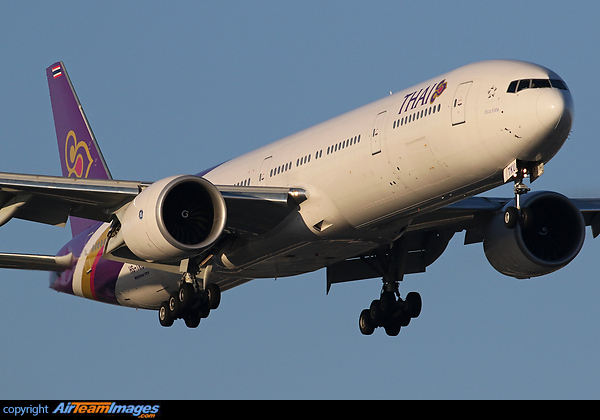 Boeing 777-3D7/ER Boeing 777-3D7/ER