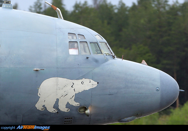 Ilyushin Il-38 May Ilyushin Il-38 May