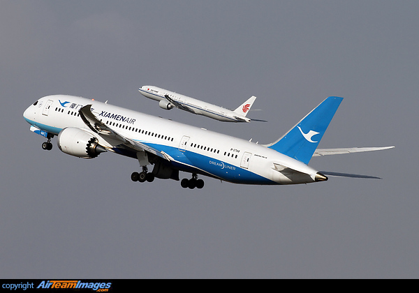 Boeing 787-8 Dreamliner Boeing 787-8 Dreamliner