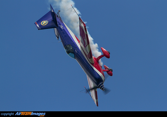 Extra EA-330SC Extra EA-330SC
