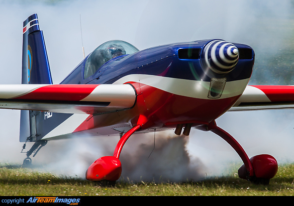 Extra EA-330SC Extra EA-330SC