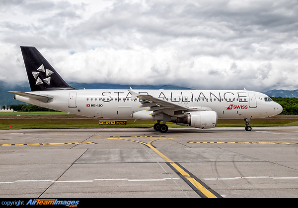 Airbus A320-214 Airbus A320-214