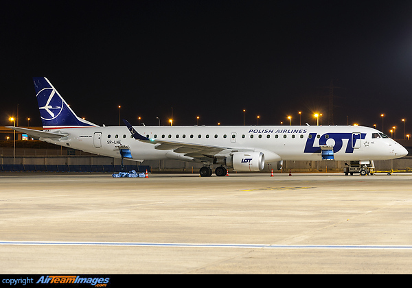 Embraer ERJ-195LR Embraer ERJ-195LR