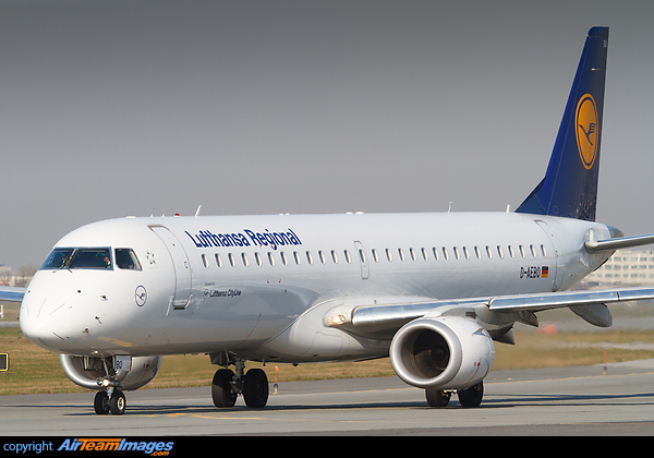 Embraer ERJ-195LR Embraer ERJ-195LR