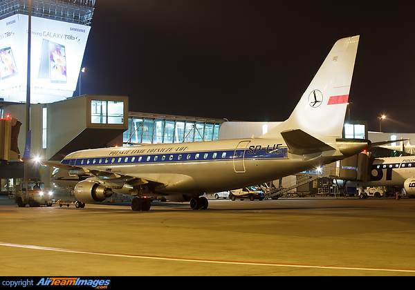 Embraer ERJ-175LR Embraer ERJ-175LR
