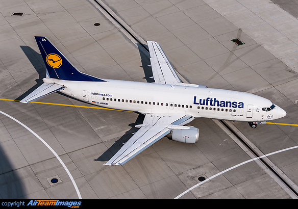 Boeing 737-330 Boeing 737-330