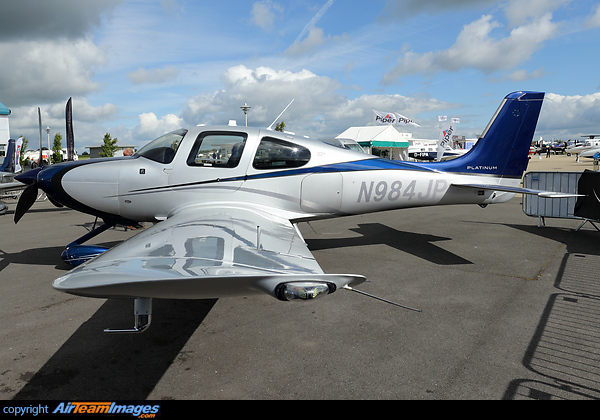 Cirrus SR-22T Cirrus SR-22T