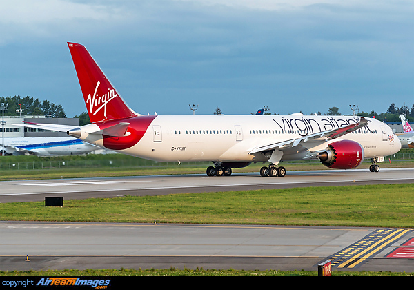 Boeing 787-9 Dreamliner Boeing 787-9 Dreamliner
