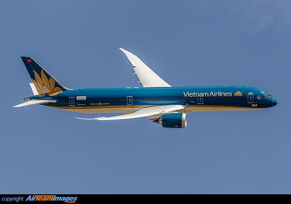 Boeing 787-9 Dreamliner Boeing 787-9 Dreamliner