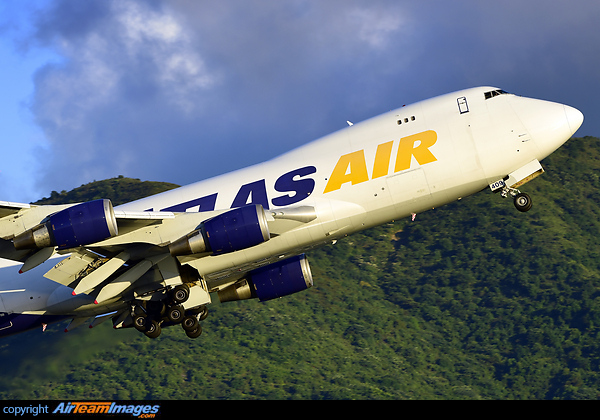 Boeing 747-47UF/SCD Boeing 747-47UF/SCD