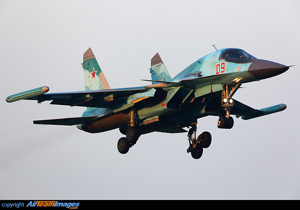 Sukhoi Su-34 (09 RED) Aircraft Pictures & Photos - AirTeamImages.com