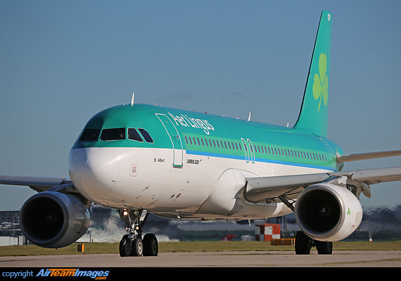 Airbus A320-214 Airbus A320-214