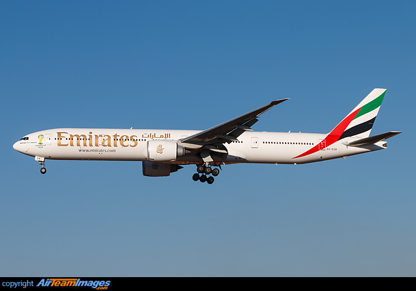 Boeing 777-31H/ER Boeing 777-31H/ER