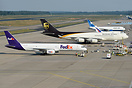 Boeing 757-28A(SF)