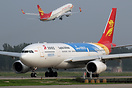 Airbus A330-243