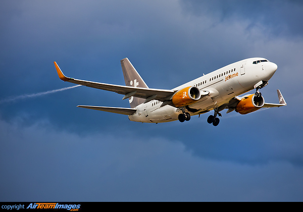 Boeing 737-7L9 Boeing 737-7L9