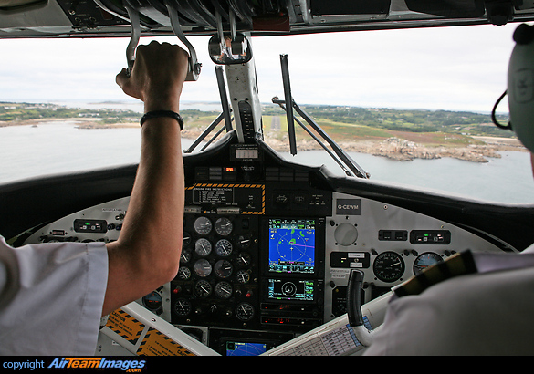 Final approach into St Mary's (Isles of Scilly) Airport from Exeter DHC-6-310 Twin Otter