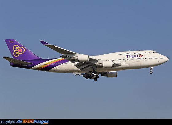 Boeing 747-4D7 Boeing 747-4D7